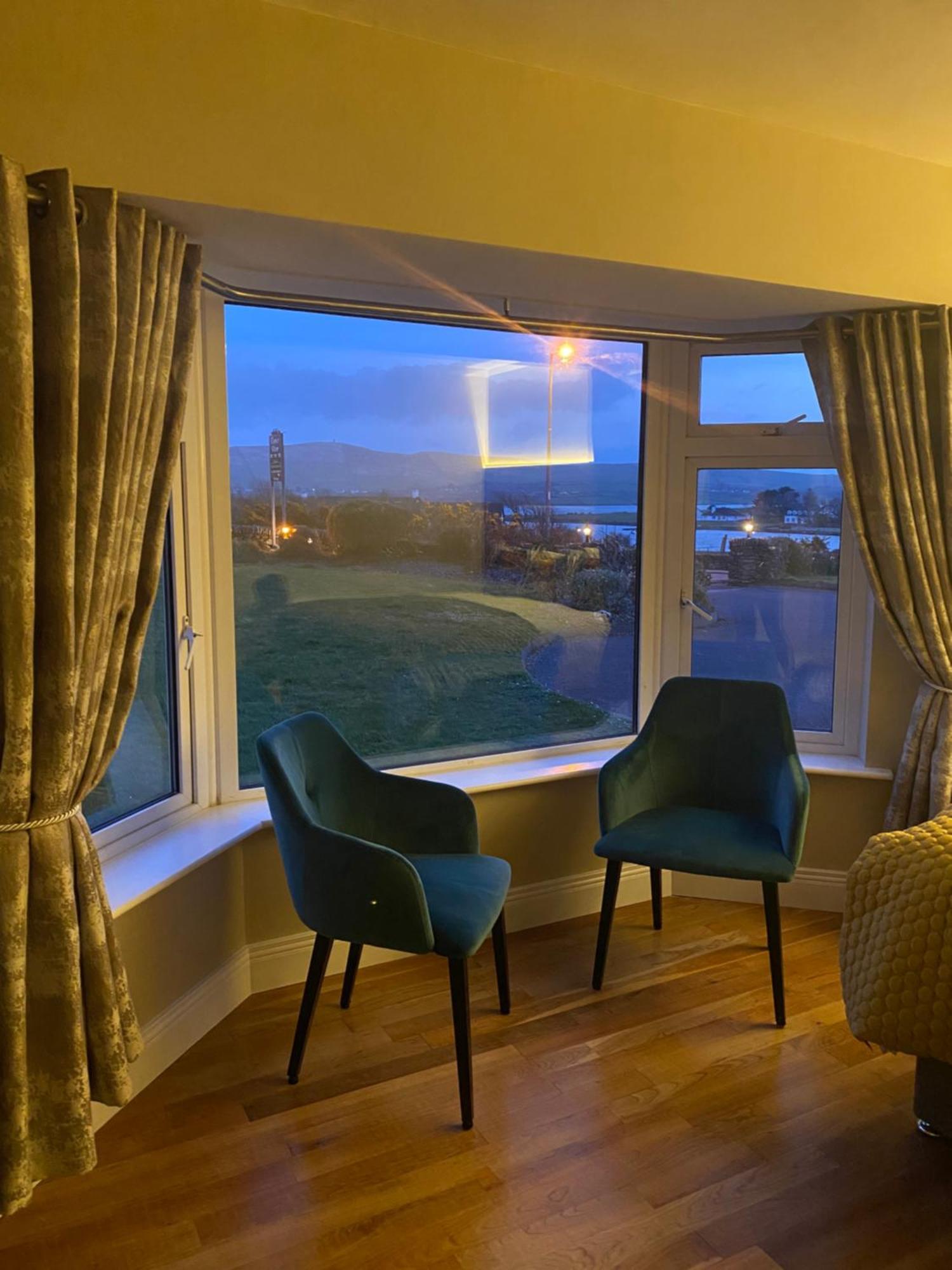 Tower View Hotel Dingle Kültér fotó